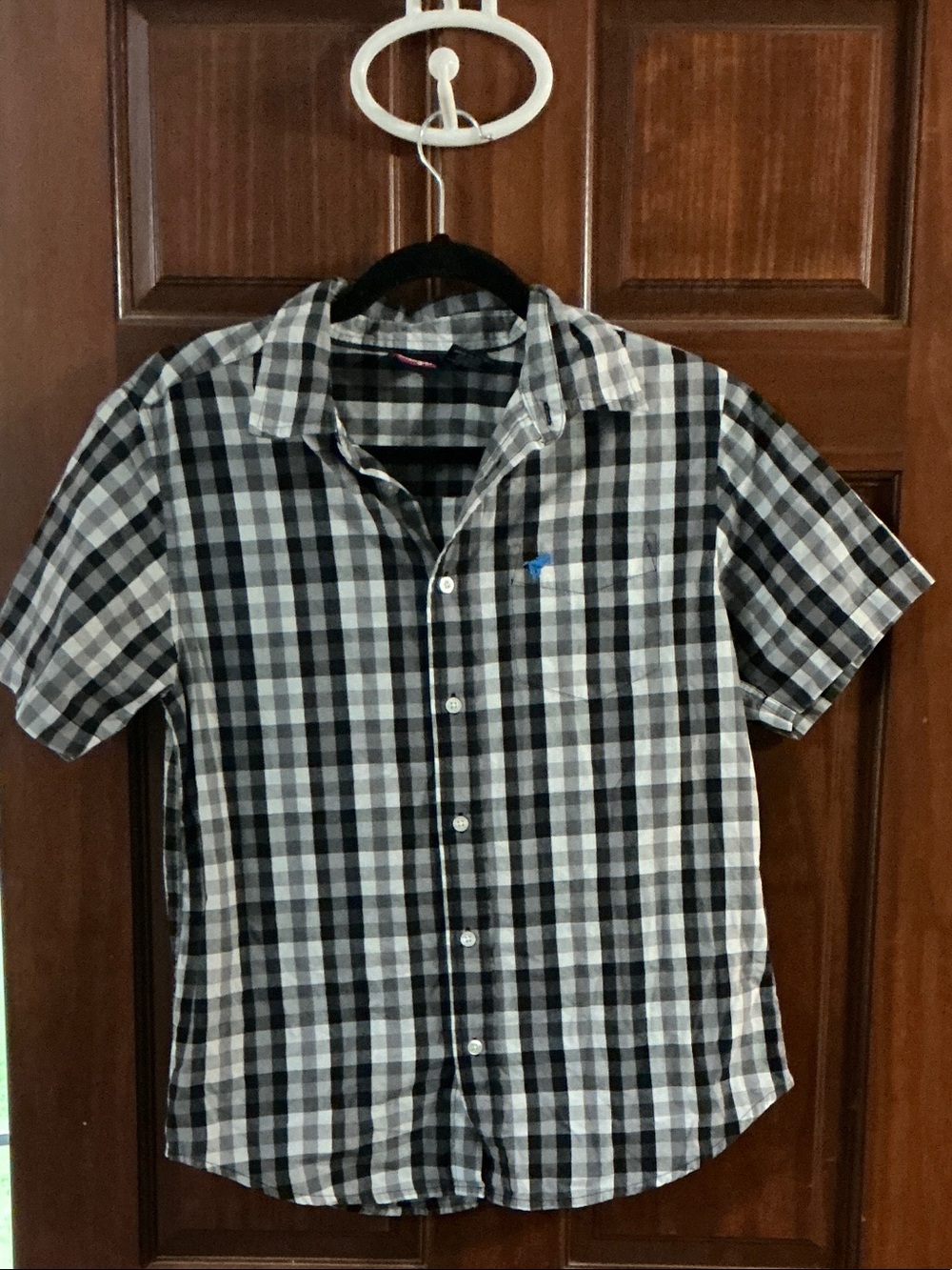 Wrangler Black and White Plaid Short-Sleeve Button-Up Shirt